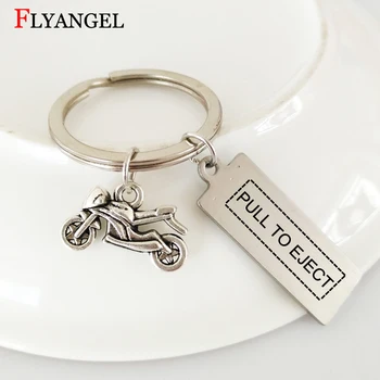 

Punk Motorcycle Pendant Keychains Holder Engraved PULL TO EJECT Key Fob Cars Fashionable Key Rings for Friend Women Men Jewelry