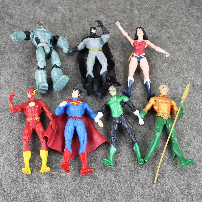 7 Pcs//lot DC Justice League Superman Batman The Flash Aquaman Action Figure Toy