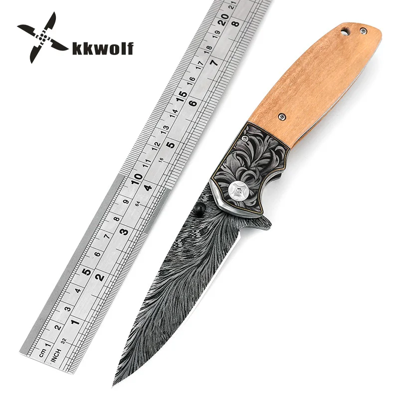 Baratos KKWOLF Caliente Plegable Táctico del Cuchillo Negro 3D patrón Mango de Madera hoja de Campin Caza Al Aire Libre Cuchillo de la Supervivencia Del Cuchillo de Bolsillo Portátil