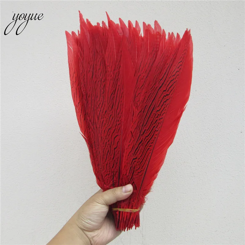 

YOYUE 50pcs/lot 35-40CM Red Silver Pheasant Tail Feathers Wedding Decorations lady amherst white silver chicken feathers plume