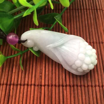 

Natural yu A Cargo yu Orchid Pendant