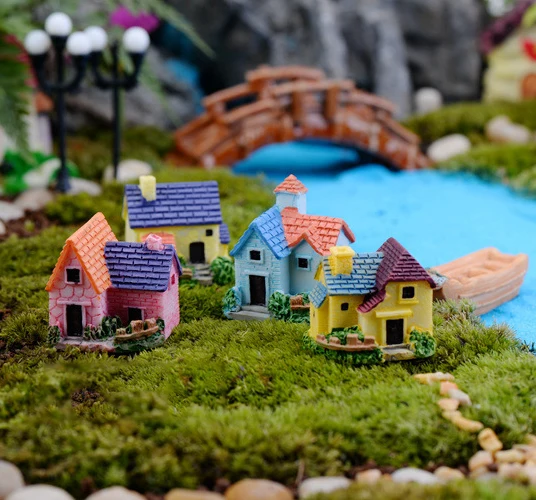 

1Pcs Pretty Small Villa Resin Ornament DIY Micro Landscape Accessories Mini House