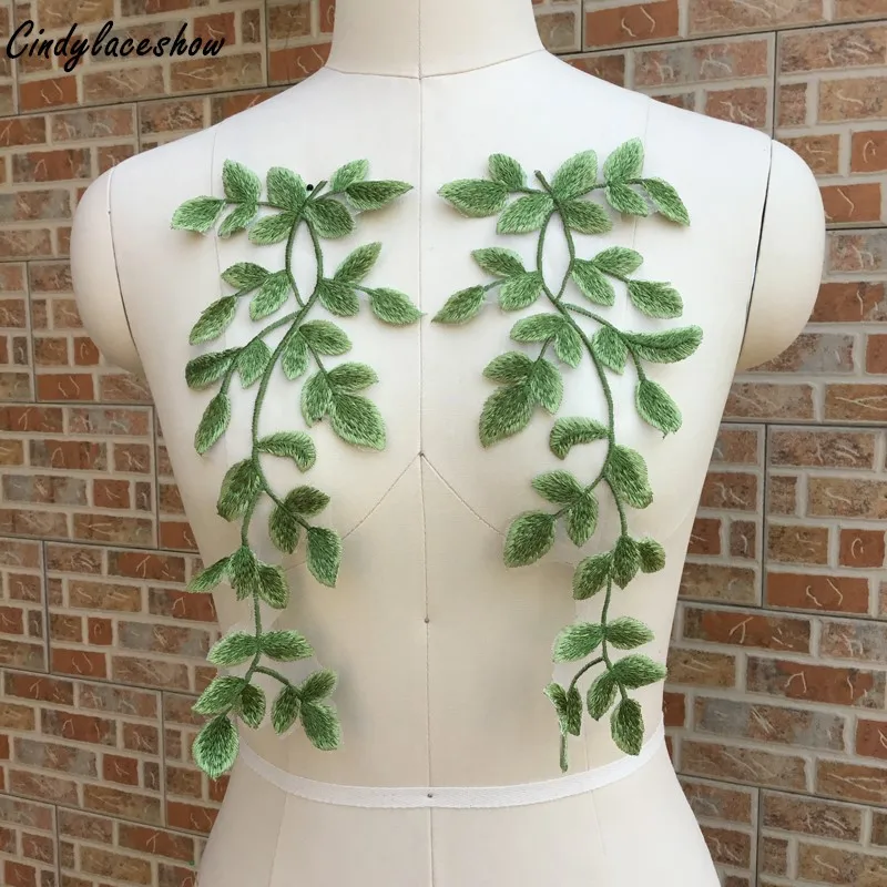

1Pair Green Leaved Embroidered Lace Appliques Lace Collar Trim Wedding Dress Bridal Gown Stage Costume Lace Applique Accessories
