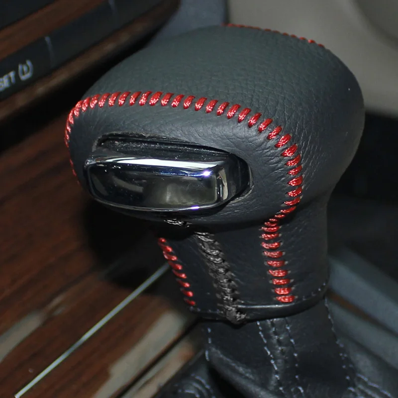 Yuji-Hong автомобильные чехлы-редукторы для Skoda Octavia 2010-2013 автоматические воротники переключения передач из натуральной кожи ручной работы для стайлинга автомобилей - Название цвета: Red line