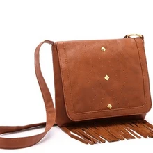 Распродажа сумочек в винтажном стиле с кисточками и заклепками; женские клатчи; женские вечерние сумочки; знаменитые сумки через плечо; пляжные сумки-мессенджеры