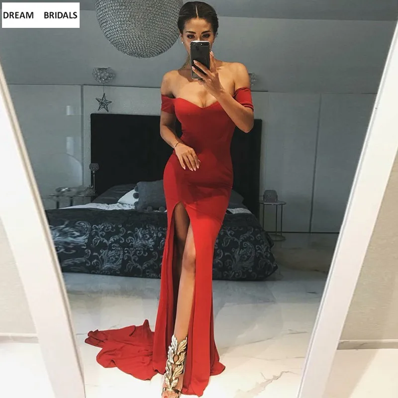 

Taffeta Trumpet Short Sleeves Celebrity Dresses Simple Off The Shoulder Red Carpet Evening Gowns Court Train