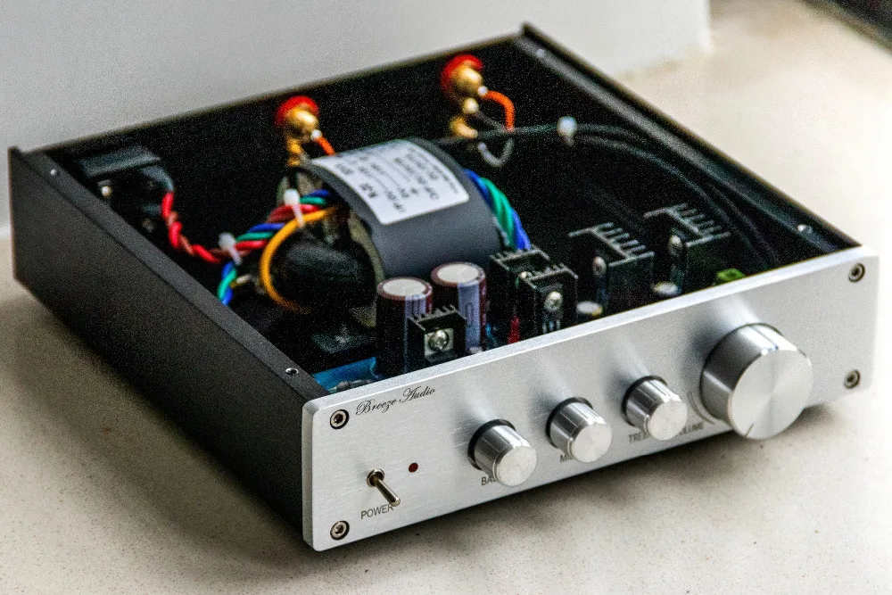 Stereo Audio HIFI Preamplifier BASS+MID+TREBLE Adjustable Assembled in