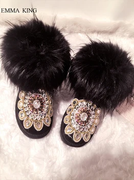 

Winter Women Luxury Bling Rhinestone Fox Fur Short Boots Comfortable Flat Heels Warm Ankle Snow Boots Round Toe Botas Mujer