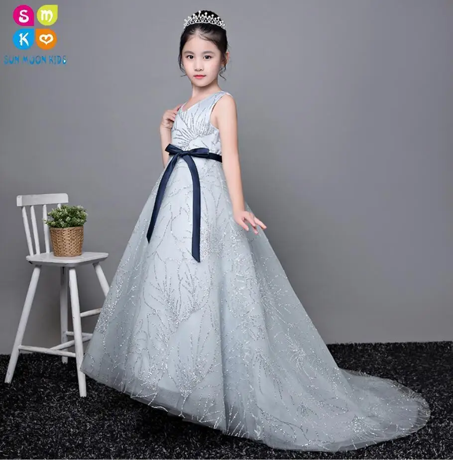 

Glizt Trailing Girl Dress Flower Girl Wedding Dresses Girl Party Princess Birthday Dress Kids First Communion Gown For Baptism