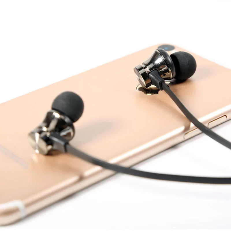 

Newly Magnetic Bluetooth 4.2 Wireless Stereo Headset In-Ear Headphone Earphone for Sports DC128