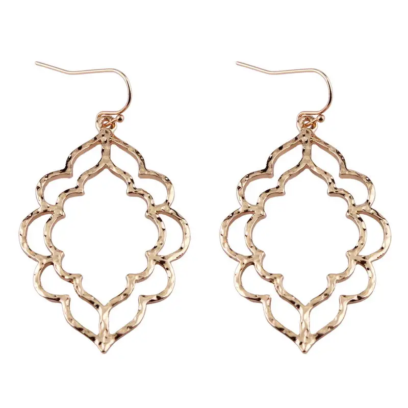 

Bohemian Gold Filigree Hollow Chandelier Drop Earrings 2019 Popular Jewelry Boho Fashion Women's Morocco Statement Earrings