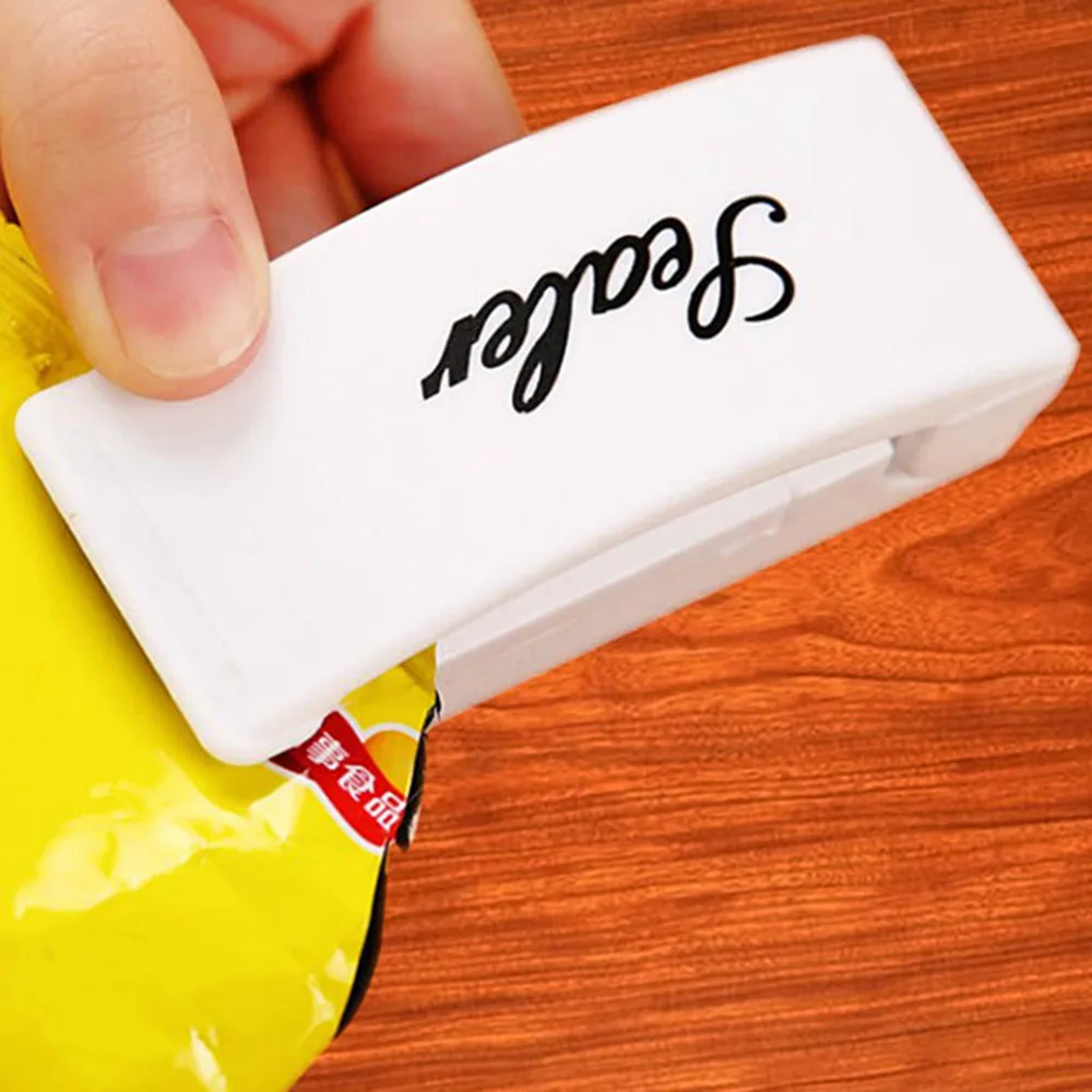 

Mini Pocket Home Sealing Machine Snacks Bag Sealer Heat Sealer Vacuum Resealer Portable Bag Cilps handy Sealing Machine