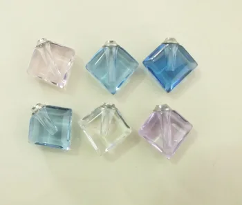 

100pcs Square piece Glass Perfume vial pendant bottle w/SCREW CAP
