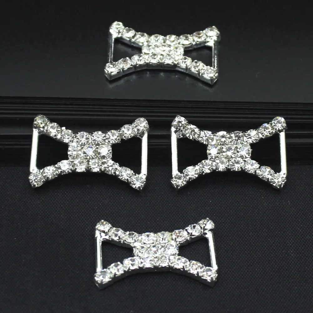 Personalized Handmade Wedding Invitations Embellished With Wedding Decoration Ornaments Diamante Invitations Rhinestone Buckle For Las Shoe