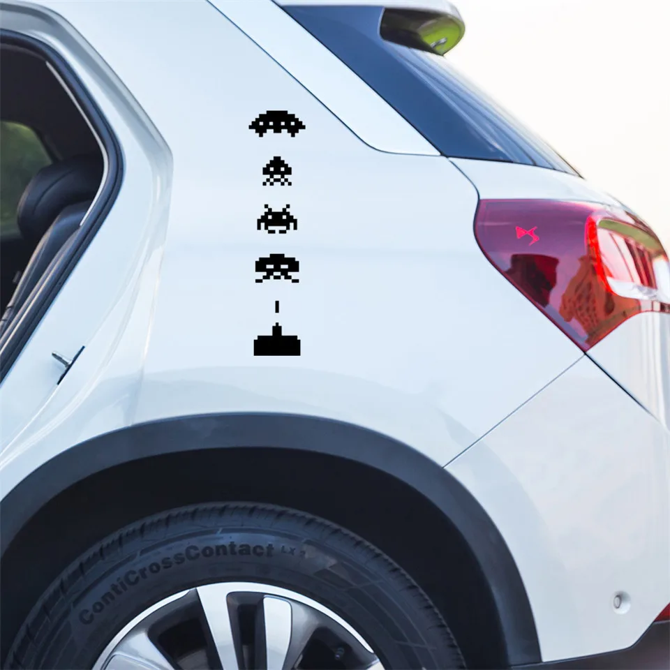 Space Invaders Creative Car-Styling Vinyl Stickers Fashion Car Window Body Door Toilet Laptop Waterproof Stickers 4.3cm18 (4)