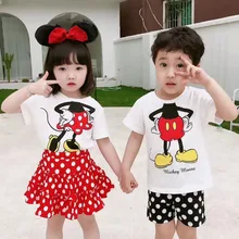 Новинка года, комплект одежды для маленьких мальчиков и девочек, летний рисунок Микки и Минни, футболка+ юбка в горошек, шорты, костюмы модная детская одежда из хлопка, 2 предмета