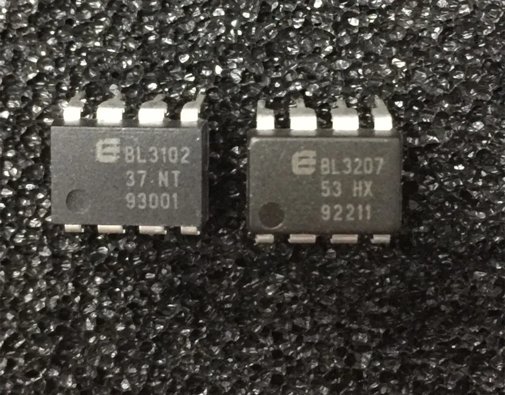 2707CBF71552B70FD918FD5A51A7F554