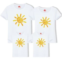Одинаковые комплекты для семьи летняя одежда для семьи новая футболка семейный образ Одежда для мальчиков платье для девочек вечерние платья для мамы и дочки