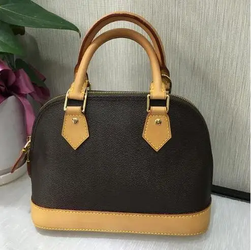 

Hot selling!!2018 new shell bag multicolor can be selected, normal transportation free of charge