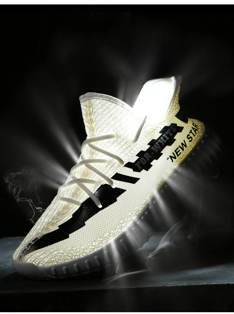 Sports shoes (4)