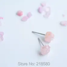 SER-006 необработанный розовый кристалл кварца серьги-гвоздики