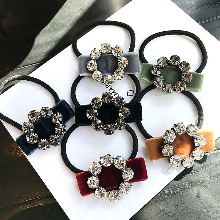 

Korea Spring New Style Flower Crystal Elastic Hair Bands Diamond Hair Accessories Hair Bows Rubber Band Hair Ring Gum For Women