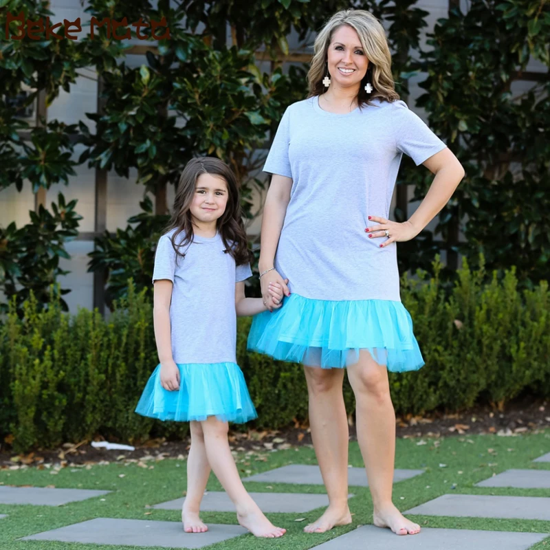 

Mother Daughter Dresses Short Sleeve Mommy And Me Clothes Patchwork Family Look Mom Daughter 2019 Summer Family Matching Outfits