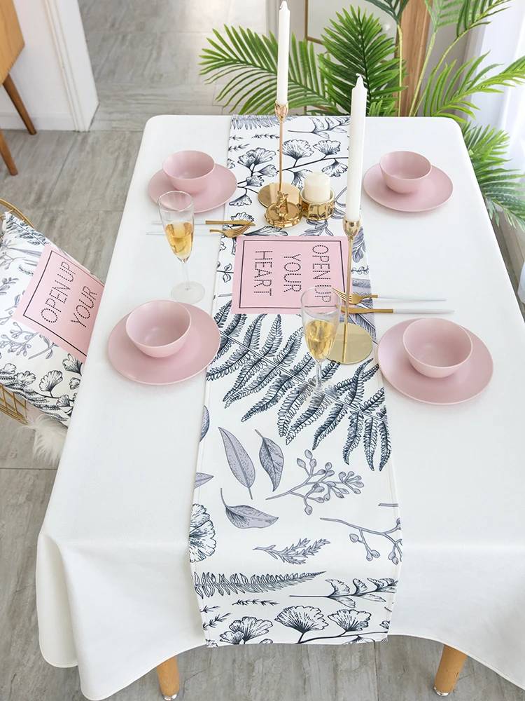 

Hot Creative American Style Plant Printed Table Runner 1pcs TV Bench End Dinner Table Runners Simple Runners camino de mesa