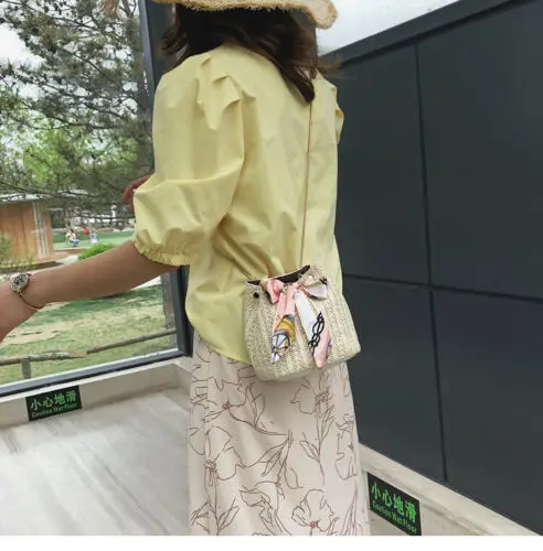 Women Straw Bag Handwoven Round Rattan Handbags Knitted Crossbody Bag Tote Scarves Beach Bag Girls Hot Purse Bag For Women