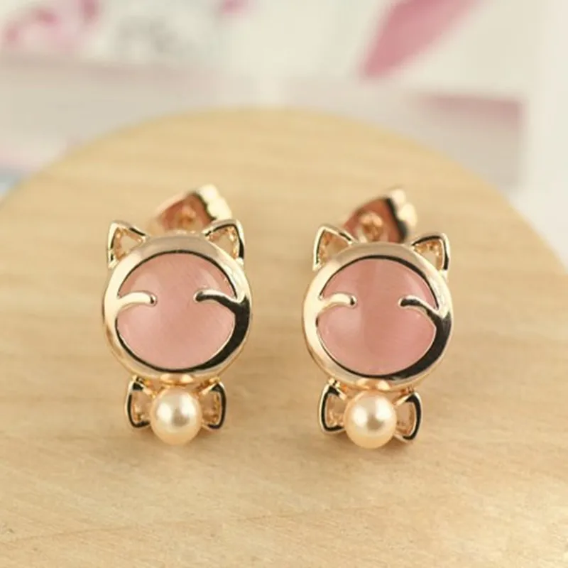 

2018 New Jewelry Fashion Sliver korea Pop Pear Cat Stud Earrings For Woman ED339
