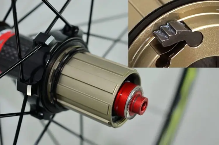 Road Bike 700C Bicycle Carbon Fiber V/C Brake Wheels Straight Pull 30MM Rim Wheelset 1680g