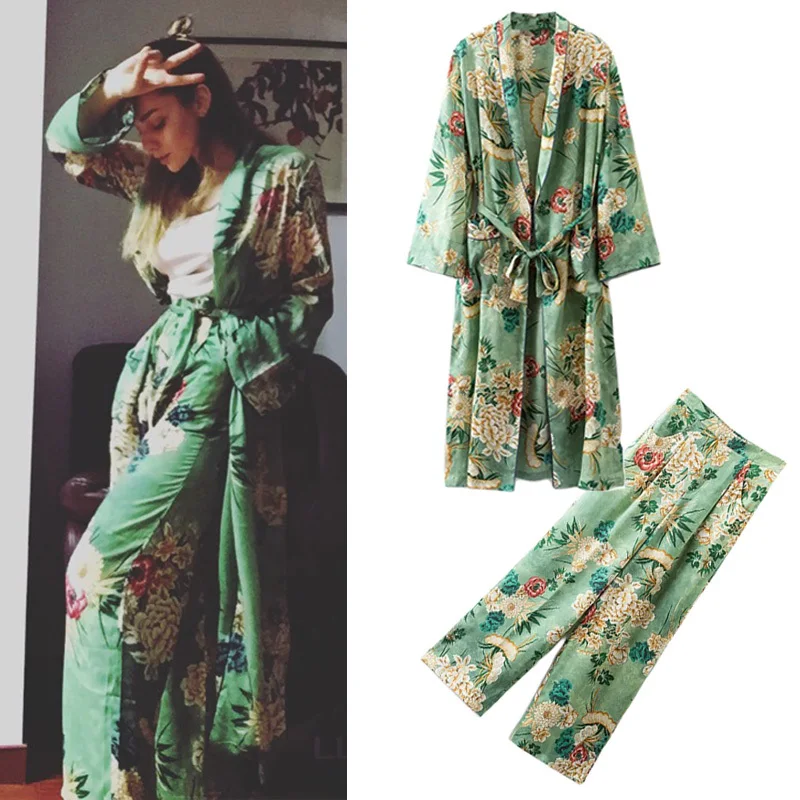 

high quality European and American style 2019 autumn new women's printed kimono jacket long paragraph + wide leg pants suit