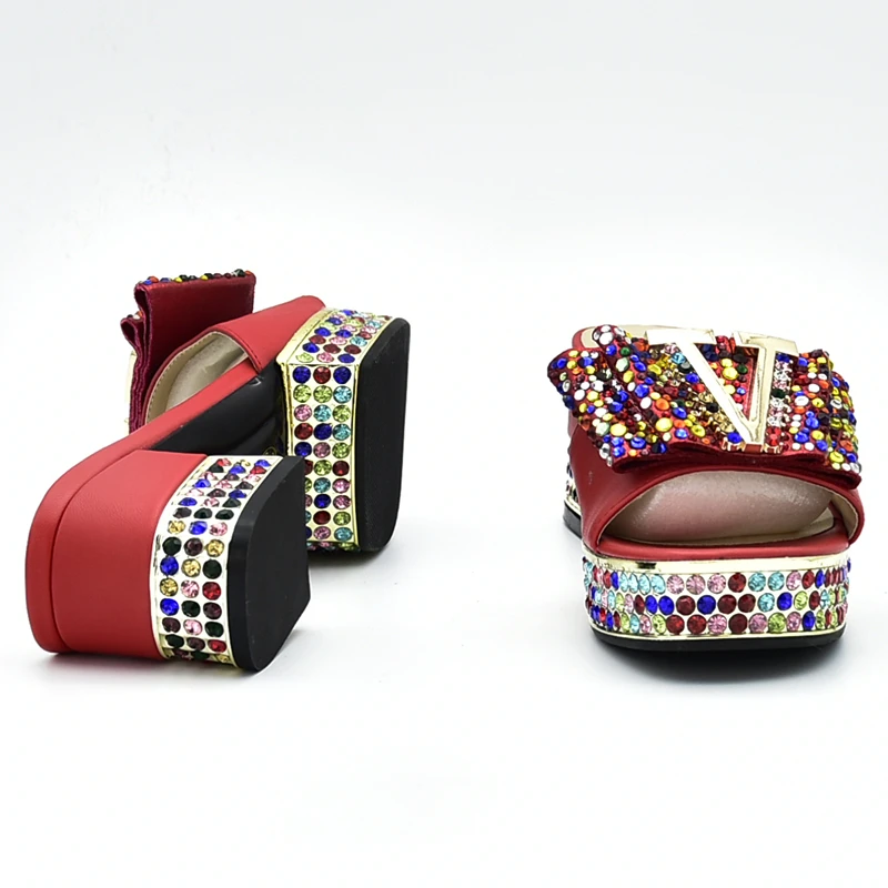 Комплект из свадебных туфель и сумочки в африканском стиле высокого качества, украшенных стразами; комплект из женских туфель и сумочки; женская обувь на каблуке