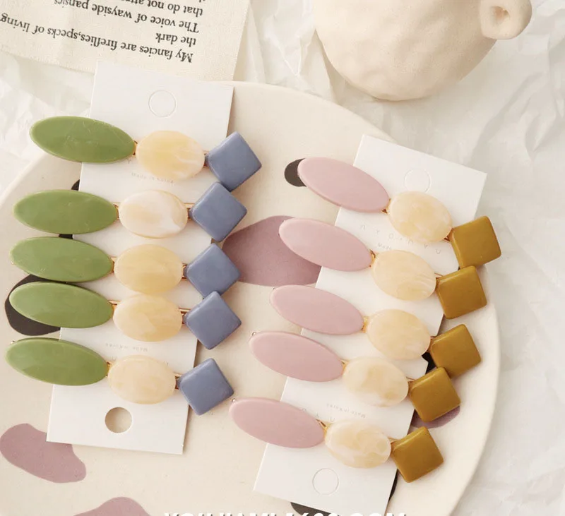 

Maiden Molandi Resin Hairpin Sweet Contrast Color Geometric Hairpin Ins Side Clip Bangs Clip Korean Hair Accessories