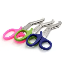 Творческий шестерни Изогнутое лезвие Стиль Медицинские ножницы цвет случайный красивый Best повседневное тенденция первой помощи Magic