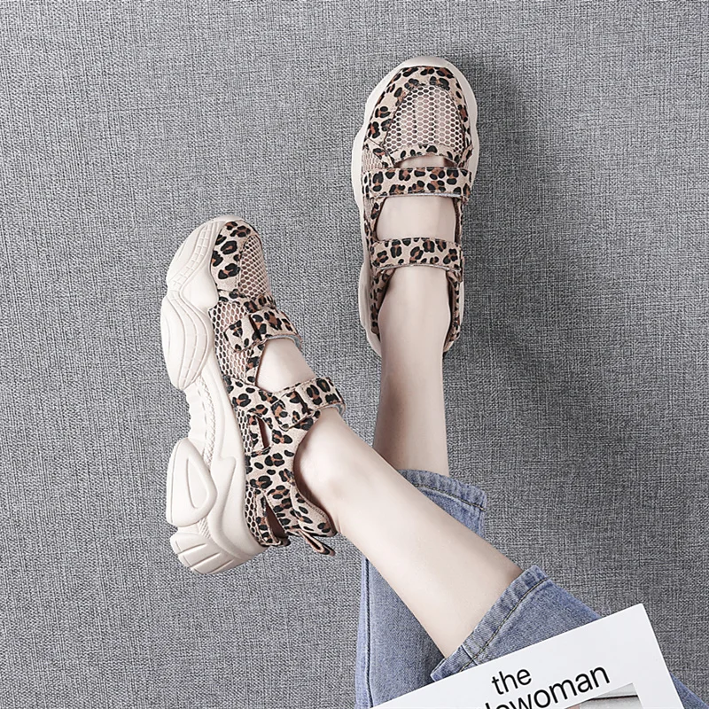 

2019 New Flat Sandals Women Leopard Print Summer Heels Women Thick bottom High Platform Sandals girls increasing shoes