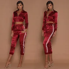 Hot Fashion women's casual Crop Top+cropped trousers two piece set Sexy cropped trousers Sporty leisure suit цена Hot Fashion women's casual Crop Top+cropped trousers two piece set Sexy cropped trousers Sporty leisure suit цены онлайн