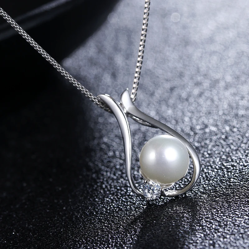 Hot sell fashion little bird pearl female 925 sterling silver ladies`pendant necklaces box chain jewelry wholesale