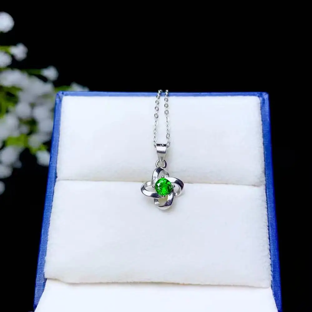 

classic new clear green diopside gemstone pendant for necklace women fine jewelry green color natural gem round 925 silver gift