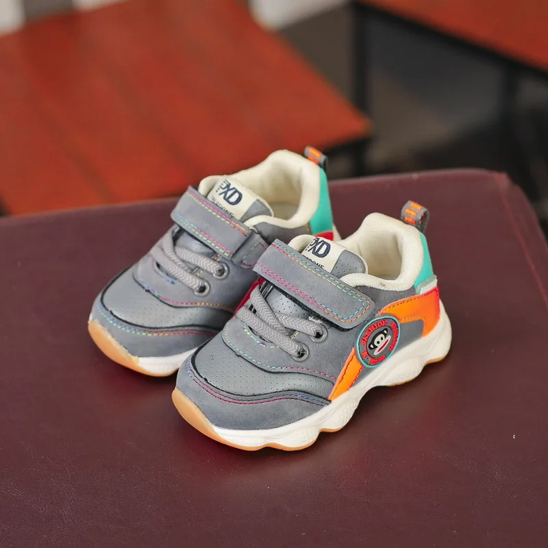 Children's sports shoes 2018 spring new baby soft bottom toddler shoes