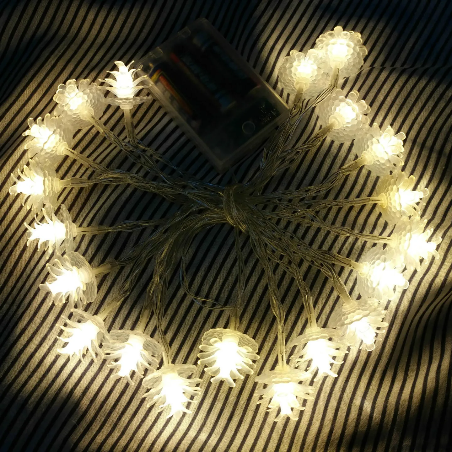 

3m 20 Led Battery Box Creative Pine Nuts Led Light String For Wedding Christmas Birthday Girl Children's Room Decoration Lamp