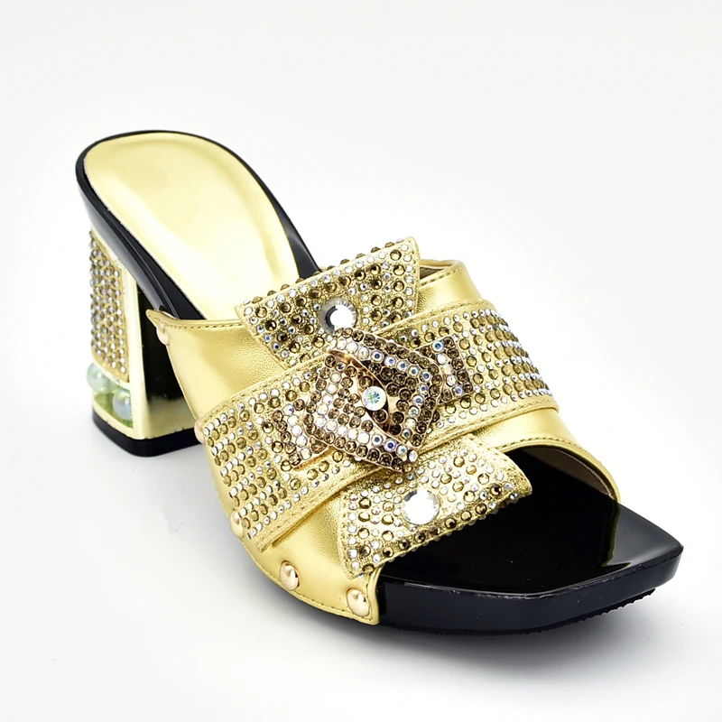 Высокое качество в африканском стиле женская обувь украшенная Стразы итальянская женская обувь для вечерние итальянские Для женщин летние пикантные туфли-лодочки на высоком каблуке - Цвет: Золотой