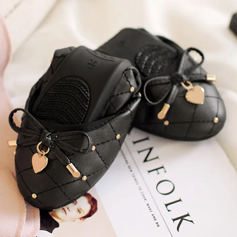 

34-43 Soft Bottom Rivets Bow Shoes For Woman 2017 Spring New Female Casual Shoes Leisure Flats Zapatos Femeninos De Los Planos