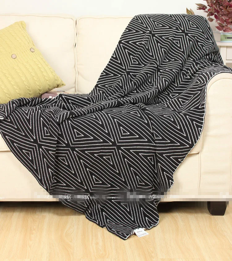 

100%cotton thread modern simple black&gray geometric throw single size sofa leisure blanket bedspread free shipping