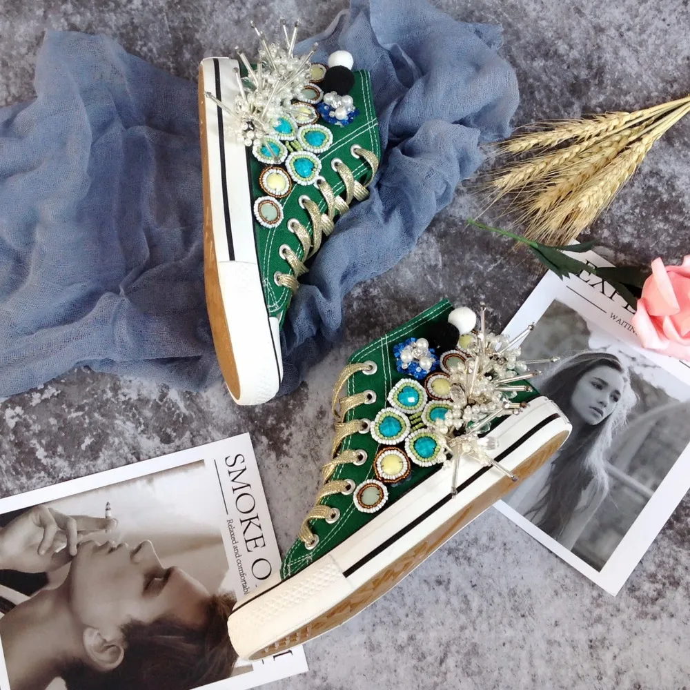 Новые осенние модные дизайнерские ручной продуманные изящная, украшенная бусинами; Тканевая обувь; дикий золотой лентой, с высоким берцем, женская обувь