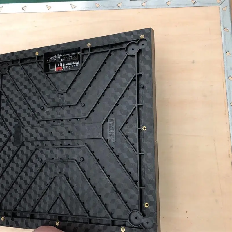 

SMD 2121 lamp bead package p3.91 indoor cabinet 500*500/500*1000mm led module for led display screen LED matrix