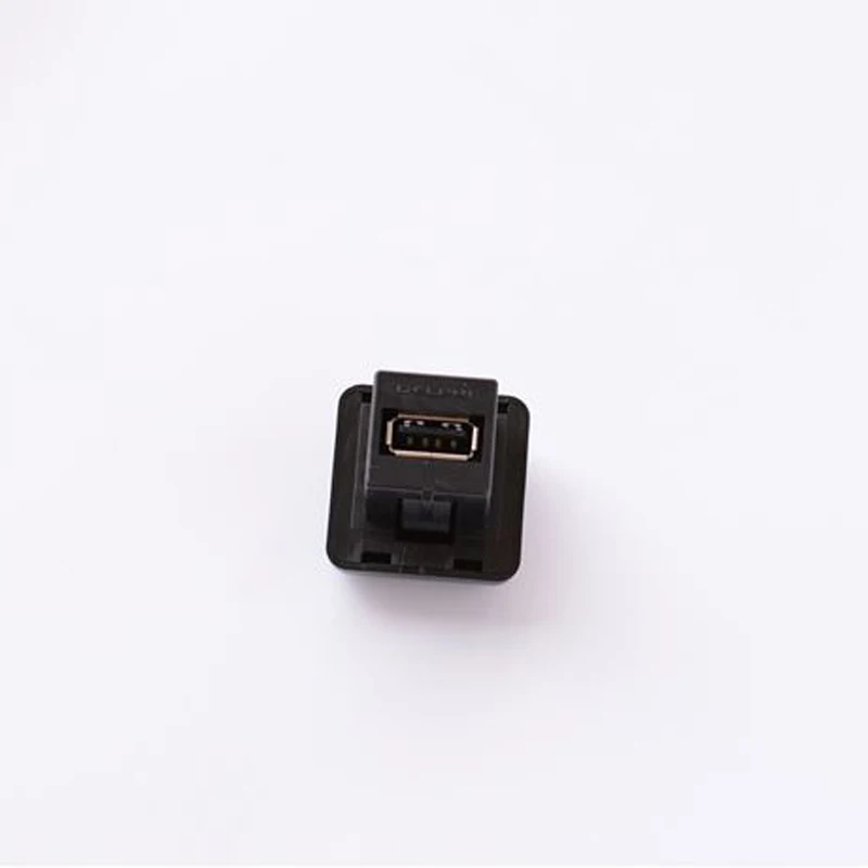 USB FEMALE PORT  (3)