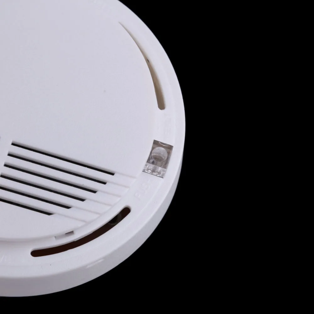 Smart-Wireless-Smoke-Detector-High-Sensitive-Fire-Alarm-Sensor-Monitor-Tester-For-Home-Security-System-Cordless (4)