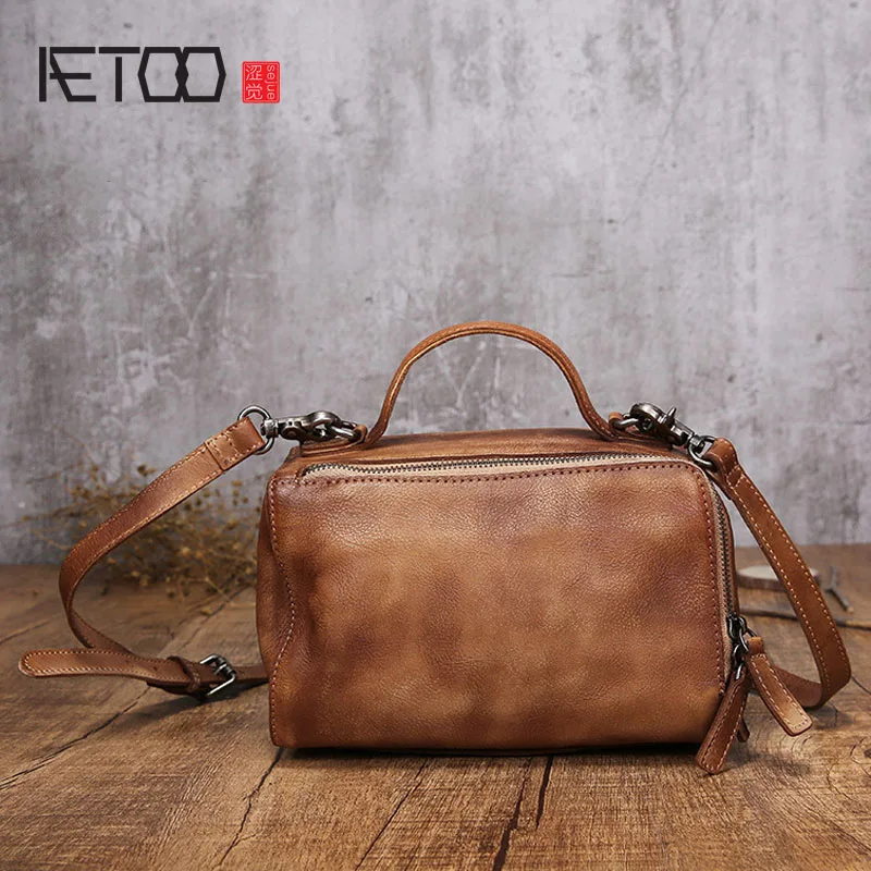 AETOO 2017 new leather handbags handbags small square package retro simple shoulder diagonal package AETOO 2017 new leather handbags handbags small square package retro simple shoulder diagonal package