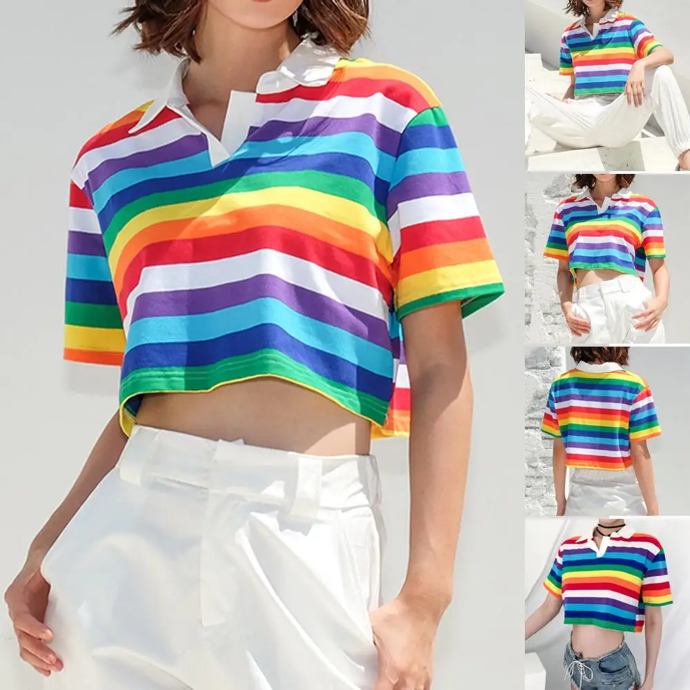Женская укороченная футболка в радужную полоску с коротким рукавом Camiseta feminina AD